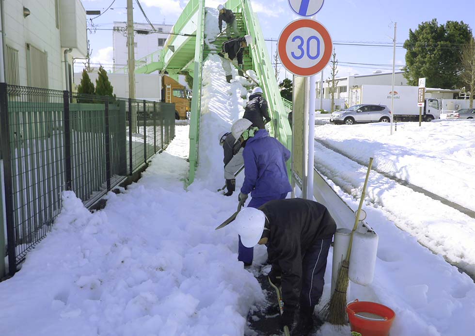 大雪被害における国道維持の除雪対応